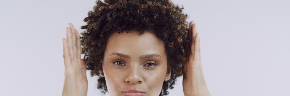 Az Ürünle Etkili Saç Rutini: Minimal Bakımla Sağlıklı Görünüm